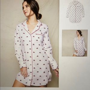 NWT Petite Plume Women’s Holiday Nightshirt - M